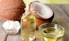 Sập lưới chắn, hổ dữ lao xuống khu vực khán giả khiến đám đông hoảng loạn