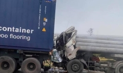Tin tức tai nạn giao thông mới nhất ngày 24/1: Tai nạn liên hoàn trên QL5, 1 người tử vong