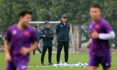 HLV Kim Sang–sik nhận tin quan trọng từ ban tổ chức SEA Games 33