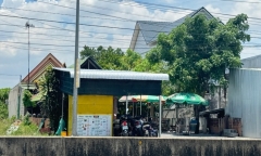 Điều tra vụ nhóm thanh niên xông vào chém người trong quán trà sữa