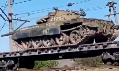 Hé lộ điểm yếu “chí mạng” của xe tăng T-62 Nga trên chiến trường Ukraine