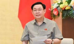 Ủy ban Thường vụ Quốc hội cho ý kiến về lộ trình cải cách tiền lương trong tháng 10/2023