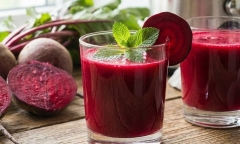 Biến dạng đôi chân sau khi tiêm filler làm thẳng chân tại nhà