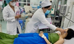 Nhau bịt cổ tử cung, thai phụ 28 tuổi suýt mất mạng trước ca mổ đẻ lần 5