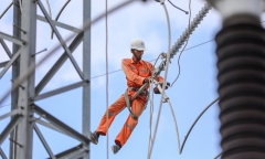 Đề xuất mới: Khách hàng sử dụng từ 400 kWh trở lên sẽ chịu giá điện cao hơn