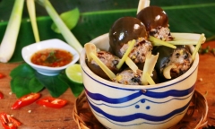 Món ngon mỗi ngày: Công thức làm ốc bươu nhồi thịt hấp sả thơm ngon, lạ miệng