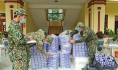 An Giang: Mật phục, thu giữ gần 5.000 gói thuốc lá nhập lậu