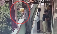 Nam sinh nhảy lầu tự tử ngay tại trường, nguyên nhân khiến nhiều phụ huynh phải suy ngẫm về cách giáo dục