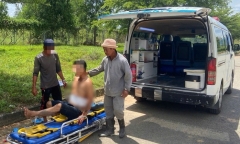Điều tra vụ 2 thanh niên đâm người giữa đường rồi bỏ đi sau khi nói 