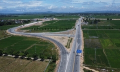 Cao tốc Diễn Châu - Bãi Vọt hoạt động
