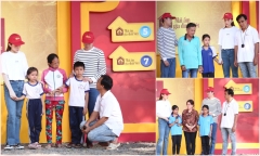 Mất mẹ lúc mới 5 tuổi, bé gái bật khóc khi đôi mắt của cha ngày càng mờ đi