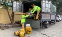 Thái Bình: Liên tiếp bắt giữ 3 vụ vận chuyển hàng không rõ nguồn gốc xuất xứ