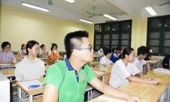 4.300 thí sinh dự thi tranh suất vào lớp 10 Trường THCS&THPT Nguyễn Tất Thành