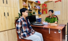 Bắt nam thanh niên 
