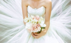 Vợ cũ vác bụng bầu đến đám cưới đòi lại chồng, muối mặt rời đi khi sự thật bại lộ