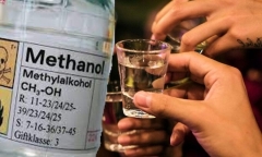 Ngộ độc methanol, người đàn ông 56 tuổi phải lọc máu cấp cứu