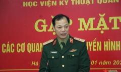 Thủ tướng Chính phủ bổ nhiệm nhân sự Bộ Quốc phòng; phê chuẩn lãnh đạo 2 địa phương