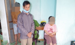 Vụ thầy cúng cưỡng dâm cô gái 21 tuổi mang thai: Bệnh nhân nữ phải cởi bỏ trang phục