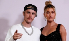 Cái giá phải trả của vợ Justin Bieber khi chế giễu Taylor Swift