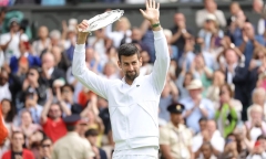 Djokovic nhận án phạt sau hành vi đập vợt tại chung kết Wimbledon