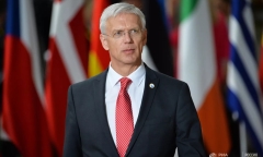 Thủ tướng Latvia bất ngờ tuyên bố từ chức