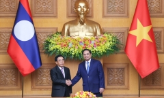 Đẩy mạnh kết nối kinh tế Việt Nam-Lào, giúp Lào có kết nối ra biển