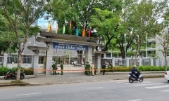Đà Nẵng phong tỏa Trường Phan Chân Trinh do có 