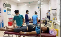 Cảnh sát đột kích khách sạn, 3 