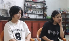 Cặp chị em song sinh ở Thanh Hóa mồ côi cha, cùng đậu trường chuyên với điểm 