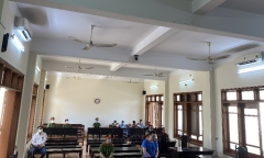Cầm dao đến quán nhậu chém thầy giáo cũ, gã đàn ông lĩnh án