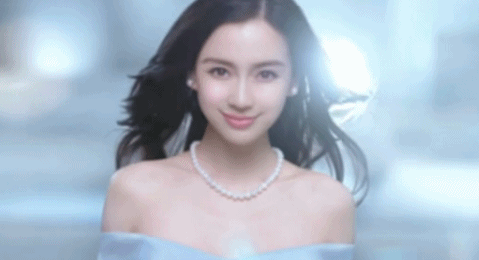 Hậu ly hôn, Angelababy bị chỉ trích vì lạm dụng diễn viên đóng thế kể cả cảnh đơn giản