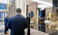 Hề Mộng Dao lần đầu tiếp quản việc kinh doanh nhà chồng