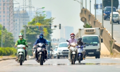 Miền Bắc oi nóng, nồm ẩm quay trở lại