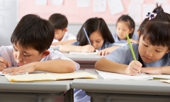 Viết văn tả cô giáo, học sinh có màn 