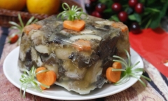 Mách bạn cách làm thịt đông đơn giản chỉ bằng nồi áp suất