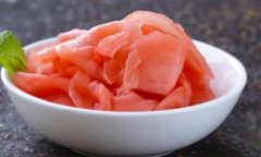 Mách bạn các làm gừng hồng ăn kèm sushi vô cùng đơn giản