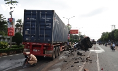 Tin tức tai nạn giao thông ngày 27/8: Xe container tông vào xe bơm bê tông ở Bình Phước, 3 người thương vong