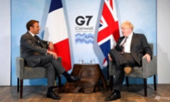 Hội nghị G7: Thủ tướng Anh tranh cãi với lãnh đạo các nước EU vì Brexit