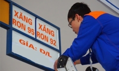 Giá xăng giảm mạnh, chưa đến 20.000 đồng/lít