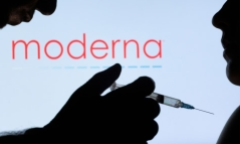 Bộ Tư pháp Mỹ ủng hộ Moderna trong vụ kiện bằng sáng chế vaccine ngừa COVID-19