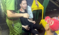 Nam shipper bị nhóm thanh niên dùng hung khí hành hung giữa đường tại Hà Nội: Công an vào cuộc