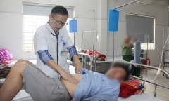 Gần 60 người nhập viện sau khi ăn cỗ cưới tại Bắc Giang