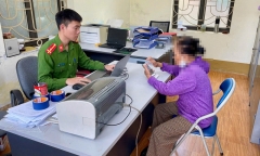 Cụ bà 77 tuổi suýt mất gần 200 triệu đồng sau khi nghe 