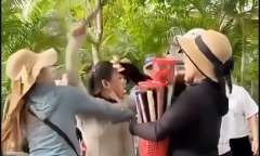 Nha Trang: Xử phạt người bán hàng rong xô xát với du khách nước ngoài