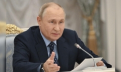 Vùng biên giới Nga trở thành điểm nóng, Tổng thống Putin họp khẩn