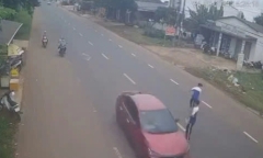 Né ô tô trên quốc lộ, nam sinh lớp 12 bị xe tải tông tử vong tại chỗ
