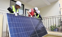 Thị trường 24h: Bộ Công Thương đề nghị các địa phương sớm ban hành cơ chế hỗ trợ người dân lắp điện mặt trời mái nhà