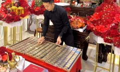 Cô dâu chú rể nhận 230 cây vàng, 30 mảnh đất và 2 căn nhà trong đám cưới 