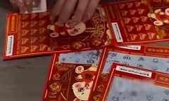 Cô dâu chú rể ngỡ ngàng vì một thứ trong phong bì mừng cưới