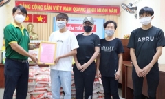 Tin tức giải trí mới nhất ngày 14/7: Hậu ồn ào, Phi Nhung bất ngờ lộ ảnh đi làm từ thiện cùng Hồ Văn Cường